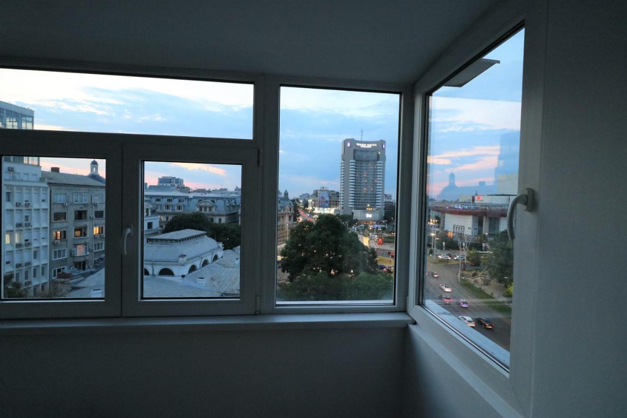 Serenity Heights Apartment: A Panoramic Haven Near Old Town - Free Minibar Bucareste Exterior foto